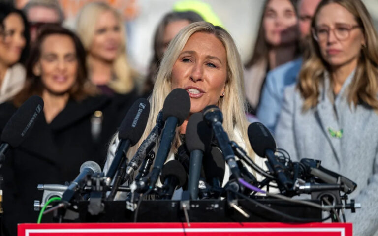 Это не только Марджори Тейлор Грин: республиканцы рассматривают возможность ухода из-за Трампа