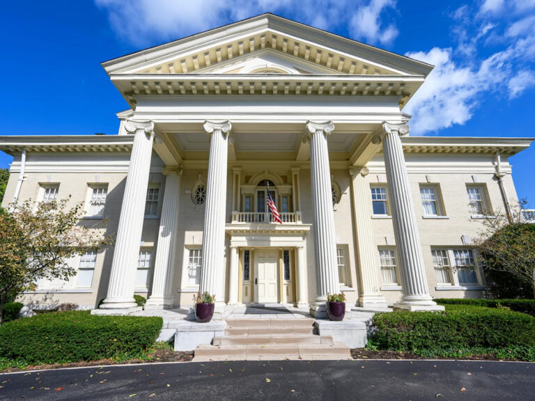 Внутри Хоторн-Хилл, 6200-квадратный особняк Орвилла Райта в Огайо