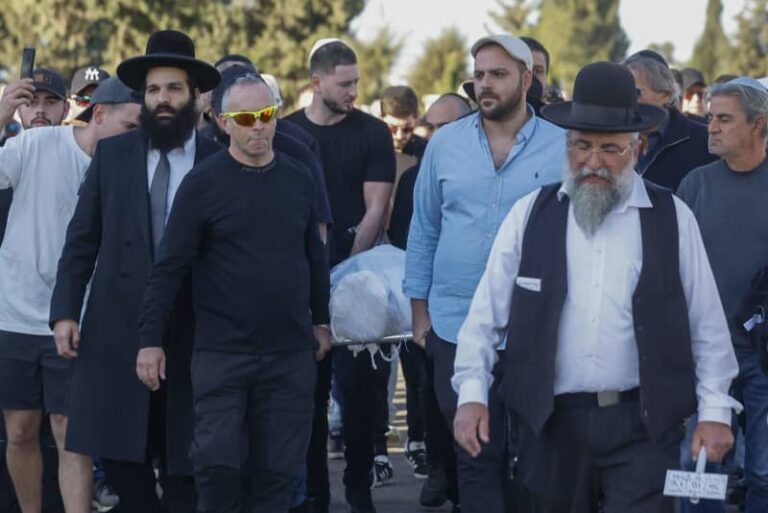 «Ангелик, полный радости»: мэр Ашдода чтит 27-летнего Дана Алкайма, убитого в результате нападения на пляж Бонди