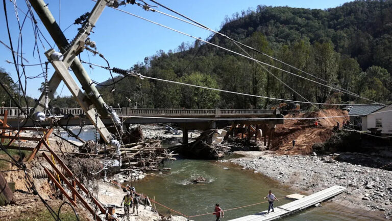Отключения электроэнергии становятся длиннее, поскольку экстремальная погода требует больших затрат, говорится в докладе
