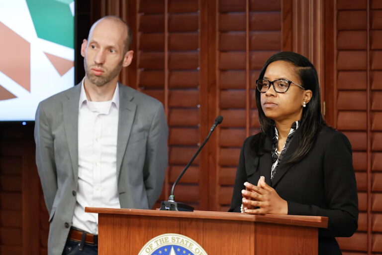 Школа-чартер Оклахома-Сити получила испытательный срок от Совета Школы-чартера штата