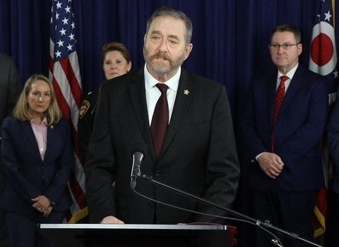 Женщина из Ухричсвилля является одной из девяти поставщиков медицинской помощи в Огайо, которым предъявлены обвинения в мошенничестве