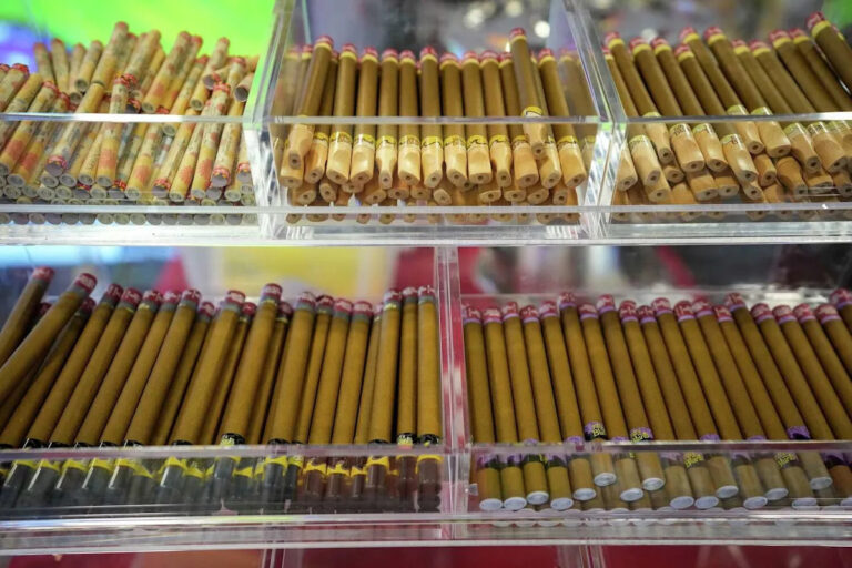 Дональд Трамп подписал запрет на ТГК, нанося удар по конопляной промышленности Техаса