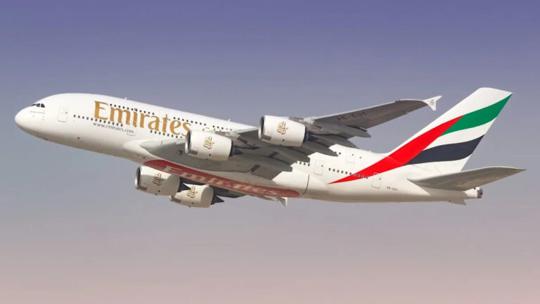 Emirates прекращает все рейсы в Тель-Авиве из-за региональной напряженности, которая меняет ближневосточную авиацию