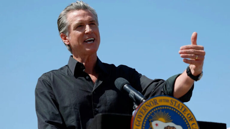 Калифорния терпит неудачу в сфере доступности и жилищного строительства: может ли губернатор Ньюсом изменить это?