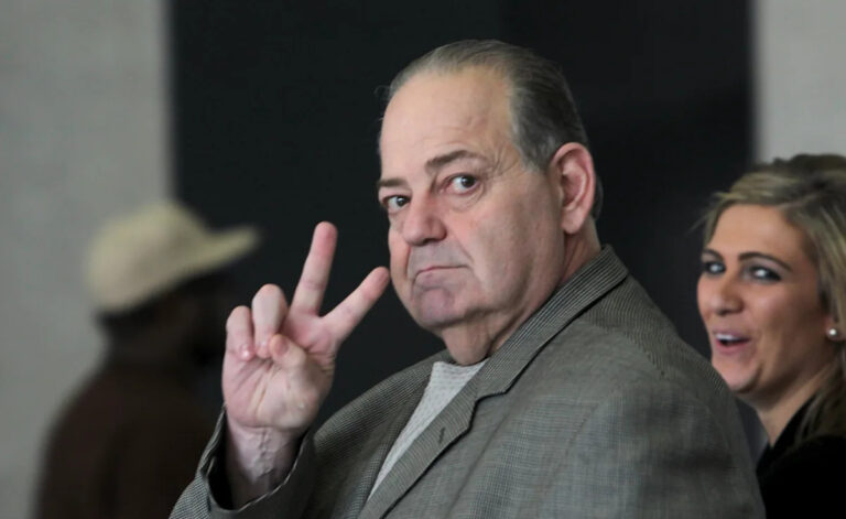 Судья отрицает досрочное освобождение осужденного босса Outfit Майка Сарно, который говорит, что он «жалкая тень» бывшего себя.