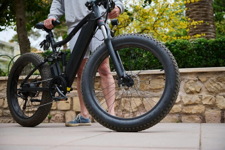 Тысячи жителей подали заявку на «мгновенные скидки» после того, как чиновники выставили стимул на электровелосипед на 1200 долларов: «Я так благодарен»