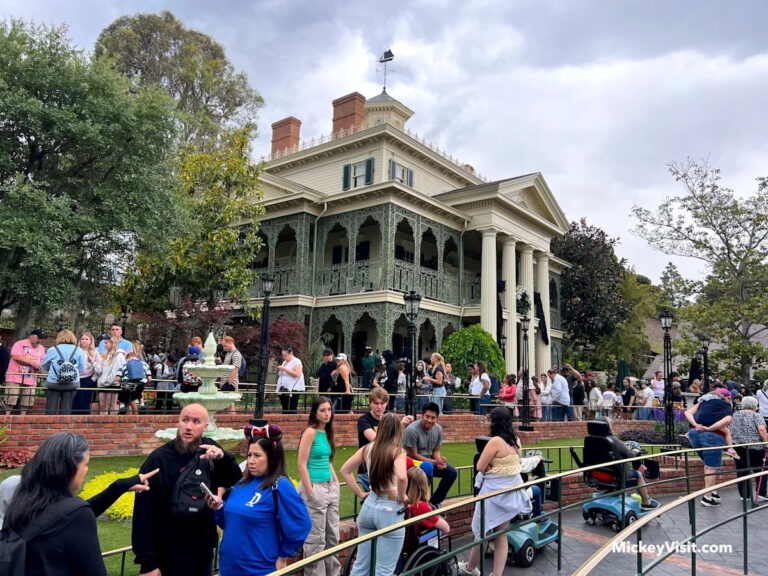 Disneyland закрывает Haunted Mansion Ride на период ремонта