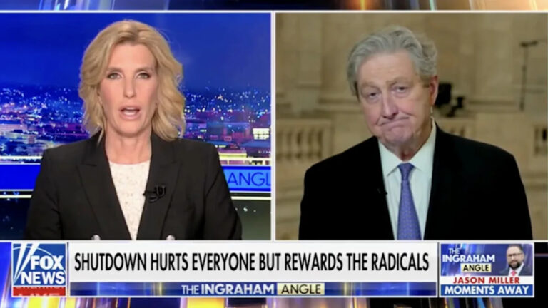 Сенатор MAGA на Fox News нападает на лидеров республиканцев