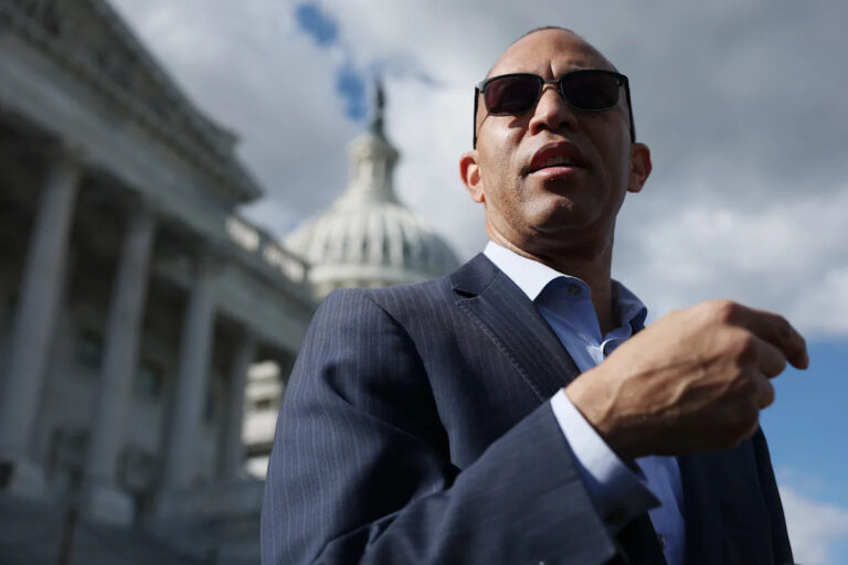 Триумф Хакима Джеффриса и праздничный блюз Элис Стефаник