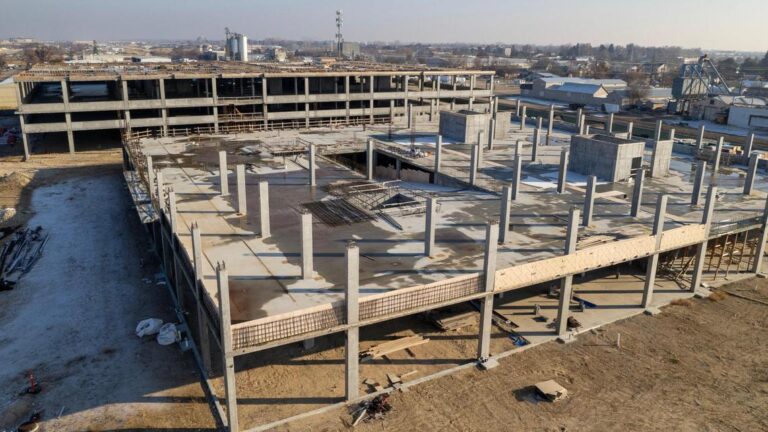 Эта разработка Меридиана частично построена. Могут ли новые владельцы оживить ее?