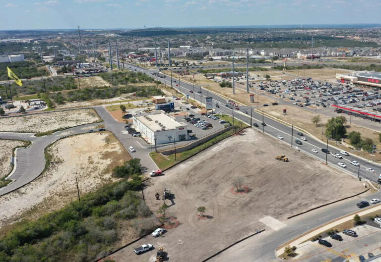 Жители говорят, что дорожное движение в Потранко является «бонкерским» в Сан-Антонио.