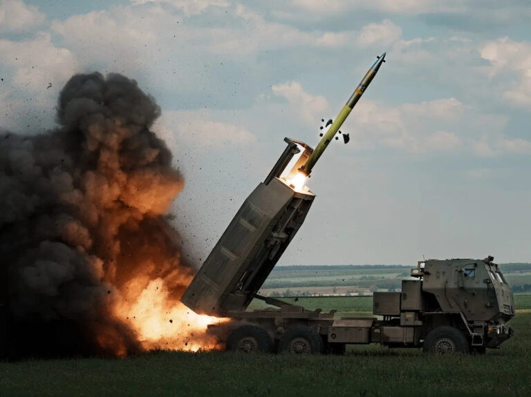 Союзник НАТО, который смотрит на Россию, удваивает ставки на HIMARS после того, как Украина показала, что они могут сделать.