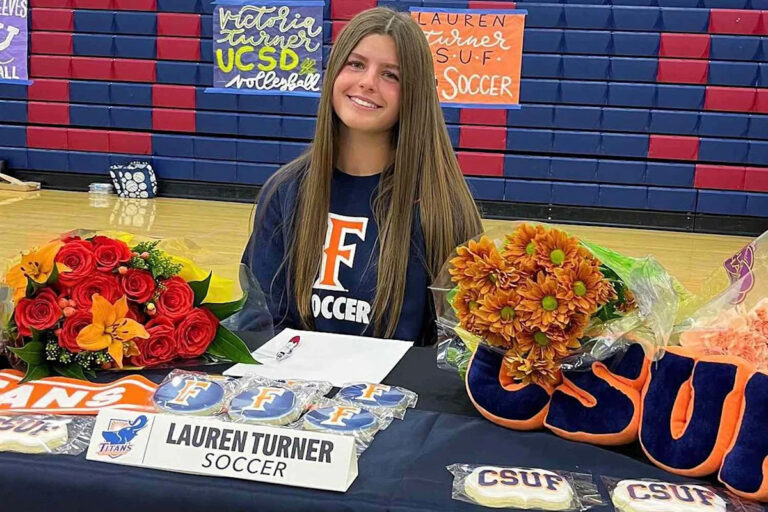 Футболист из Кал-Стейт Фуллертон умер в хосписе спустя 6 недель после того, как его сбил грузовик во время езды на скутере