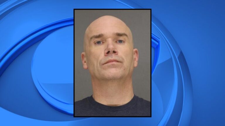 ОБНОВЛЕНИЕ: пожарному округа Браун предъявлены обвинения в детской порнографии, предъявленные к слушанию по делу о признании вины