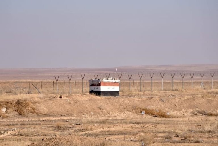 Ирак настаивает на строительстве сирийской пограничной стены, угрожая региональному влиянию Ирана