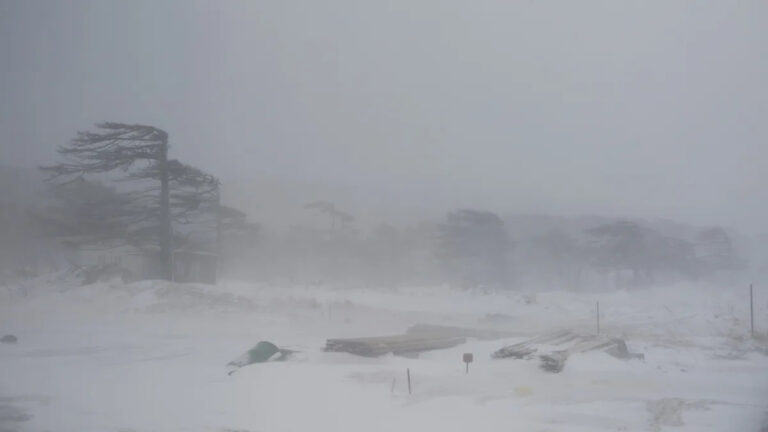 Эксперты предупреждают о мощном погодном явлении, которое может вскоре повлиять на США: «Это похоже на длительное событие».