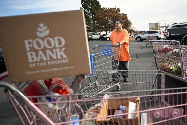 Верховный суд США разрешил Трампу на данный момент удержать 4 миллиарда долларов на финансирование продовольственной помощи