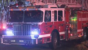 1 серьезно пострадал от пожара в доме Шарлотты на юго-востоке