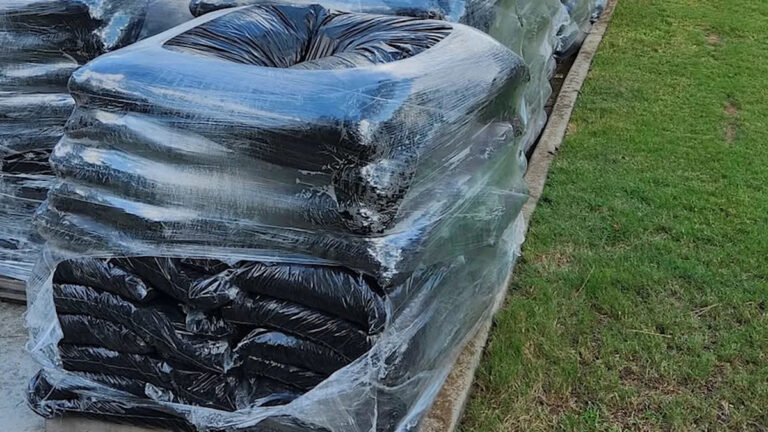 Домовладелец поделился фотографией разрушительной ошибки HOA: «Так разочаровывает»