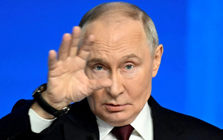 Путин пообещал отомстить Украине после взрыва нефтяного танкера в Средиземном море