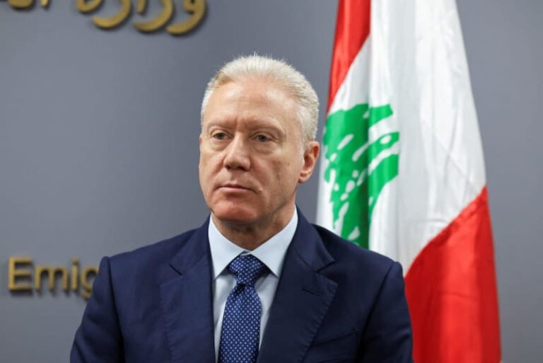 Напряженность в Ливане и Иране усиливается, поскольку министр иностранных дел бросает вызов Тегерану