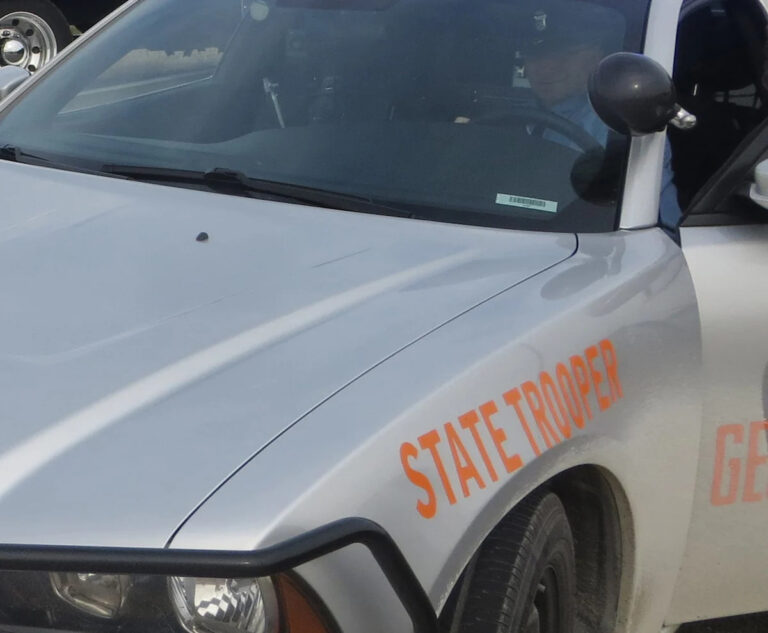 Водитель из Грузии попал в список худших американских штрафов за превышение скорости. Вот 10 самых быстрых зарегистрированных билетов.