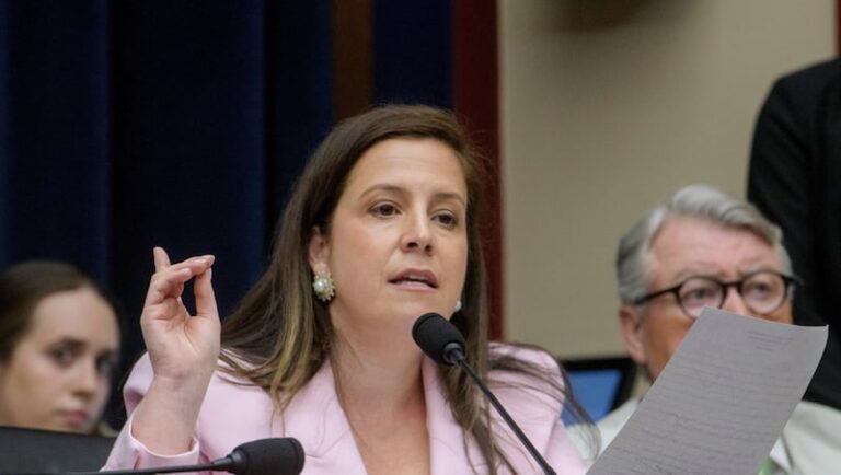 Бывший сотрудник кампании Ромни теперь будет губернатором Нью-Йорка