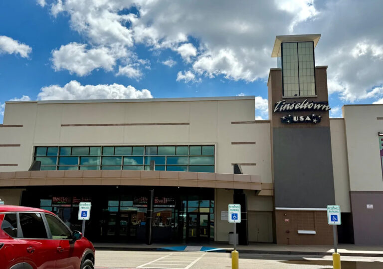 Вот что такое открытый и закрытый День благодарения в Сан-Анжело