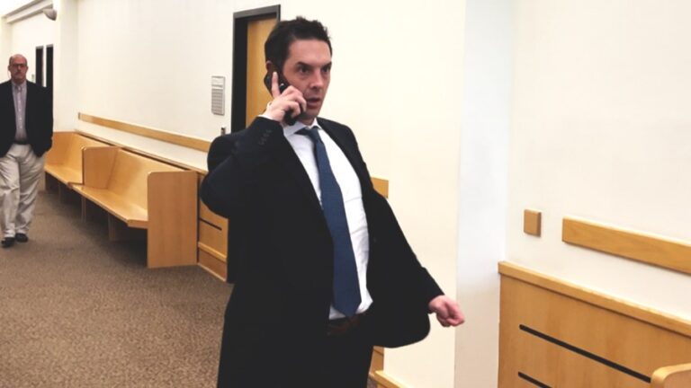 Обе стороны подали письма в преддверии решения Джеймса Стейли об апелляции.