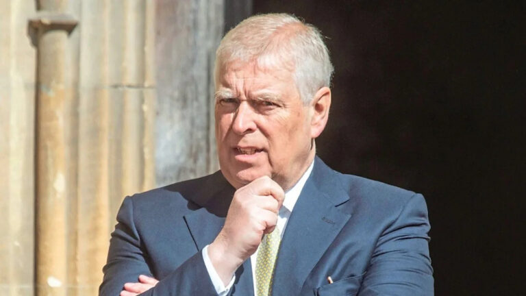 Принц Эндрю «помирился» с призывами к уголовному расследованию: «Он не может справиться с тюрьмой»