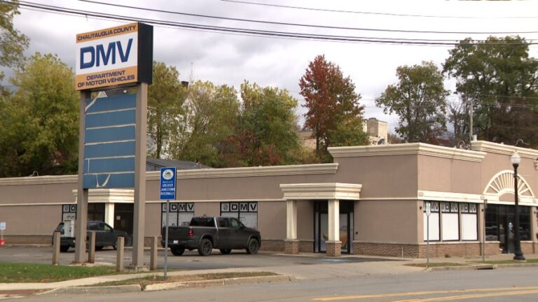 Мэр: серьезные обвинения в возможных правонарушениях в DMV Джеймстауна