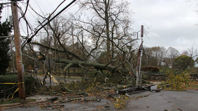 Эксперты ошеломлены силой штормов, обрушившихся на США: «Очень динамично»