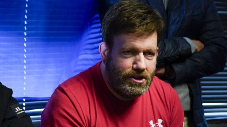 Лунц: Трампу нужно до Дня труда «перевернуть все»