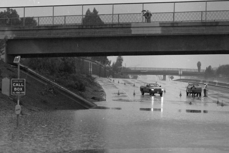 В Калифорнии разорвана книга правил об Эль-Ниньо и Ла-Нинья