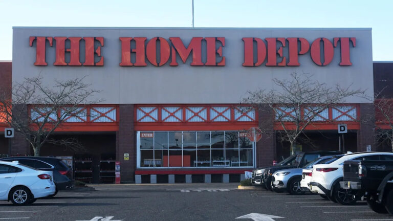 Home Depot ответил на призывы бойкотировать День благодарения