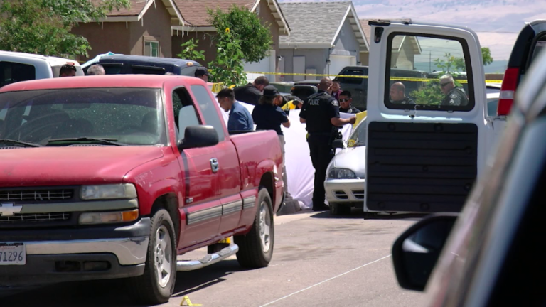 Подробнее о Арвин перестрелка, в которой погибли 2