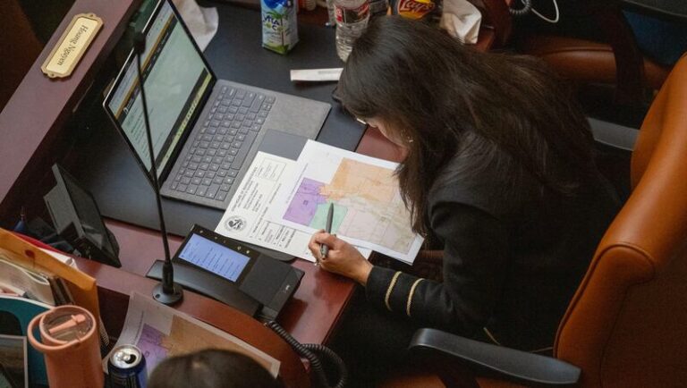 Демократы штата Юта говорят, что они «не будут молчать», поскольку Республиканская партия пытается заблокировать новую карту 2026 года.