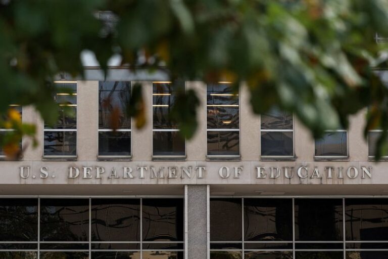 Администрация Трампа объявила о шагах по демонтажу Департамента образования