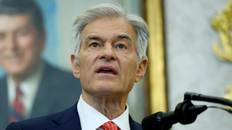 Лидер демократов назвал «Рандо» Доктора Оза «шуткой»