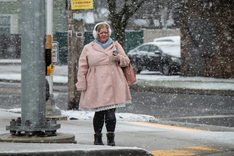 Зимний шторм уже в пути. Сколько снега может выпасть в Мичигане
