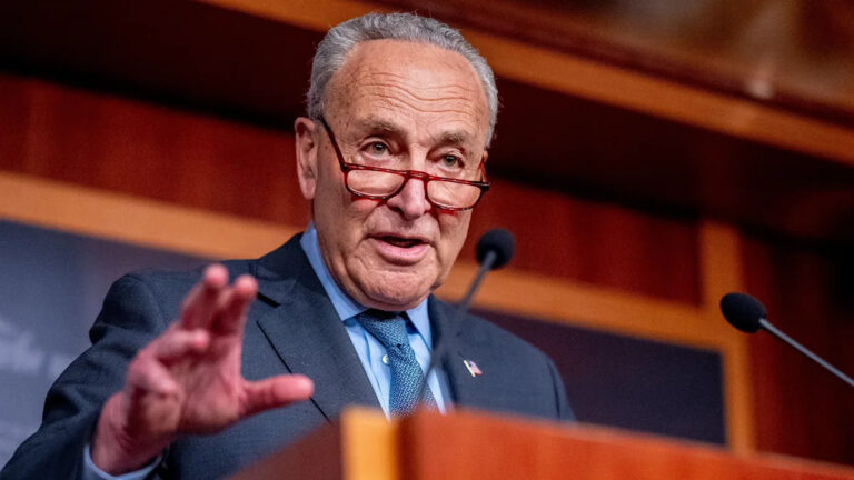 Гражданская война в США немедленно разразилась из-за сделки по закрытию Bombshell