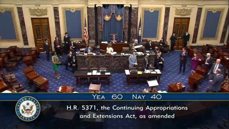 Палата представителей проголосует за законопроект о прекращении остановки, поскольку влияние авиаперевозок в районе Нью-Йорка продолжается