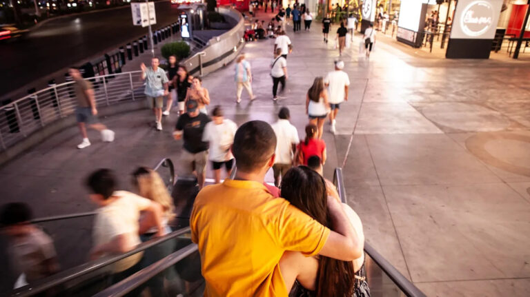 Туристы в Лас-Вегасе стали жертвами нового вредителя, который беспокоится об изменении климата