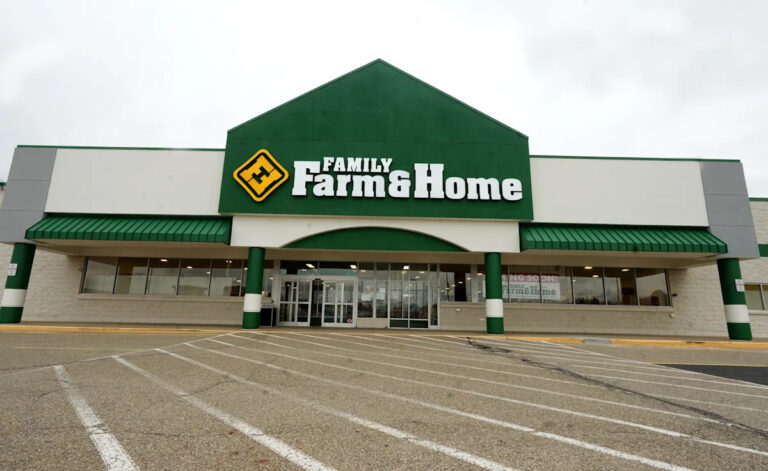 Family Farm & Home откроет 2 новых магазина в округе Старк.