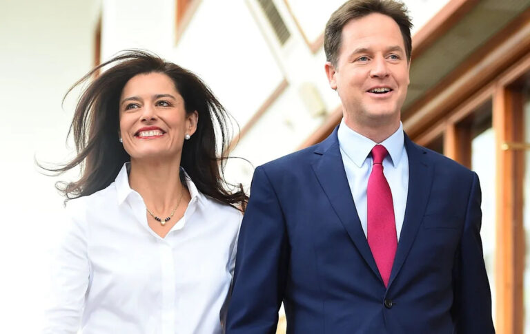 Жена Ника Клегга рассматривает возможность вступления в политику с испанскими либеральными демократами