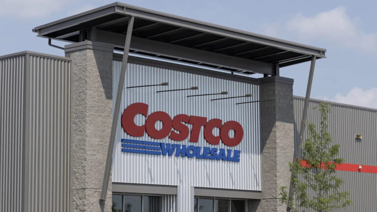 Покупатель Costco вызвал возмущение после съемки новой игрушки: «Это должно быть незаконно»