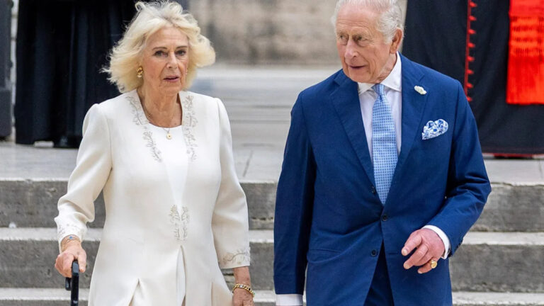 Король Чарльз и королева Камилла поделились «глубоко обеспокоенным и глубоко опечаленным» посланием