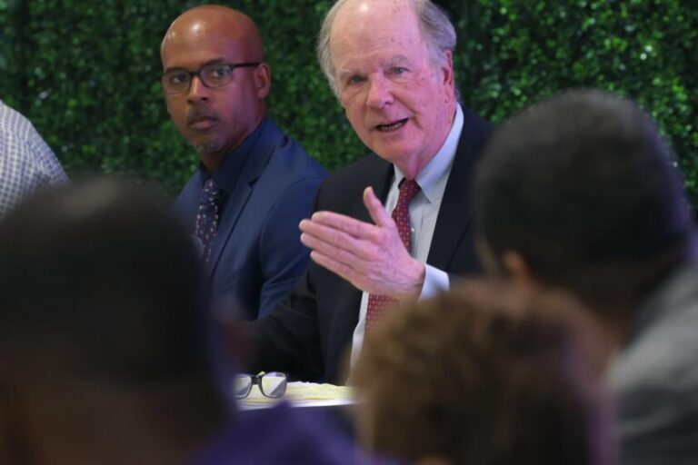 Сторожевые псы предупреждают, что округ Лос-Анджелес подрывает усилия по надзору за департаментом шерифа