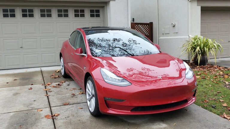 Действительно ли незаконно возвращаться на свою собственную дорогу в некоторых городах?